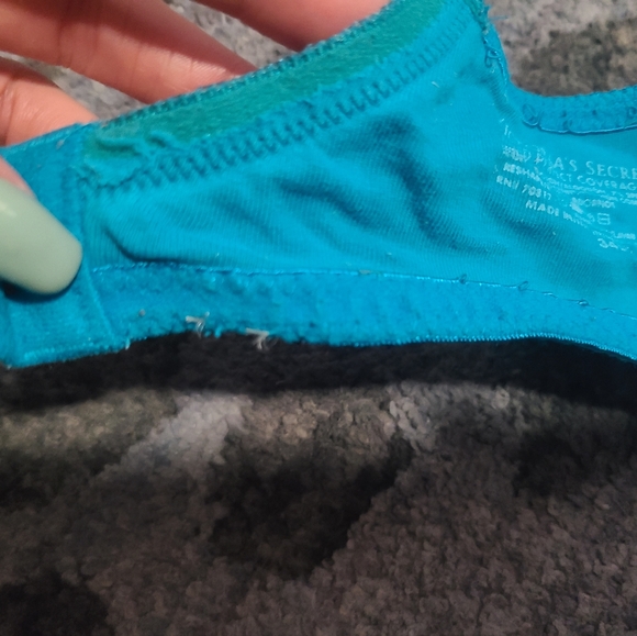 Victoria's Secret Lined Perfect Coverage Bra sz 34DD - Picture 7 of 7